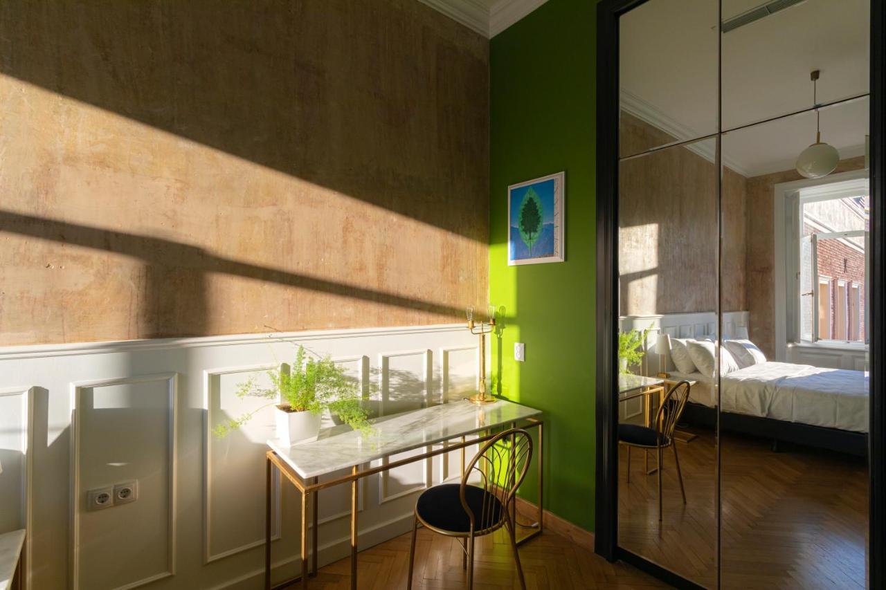 Unfound Door - Design Hotel Tiflis Exterior foto